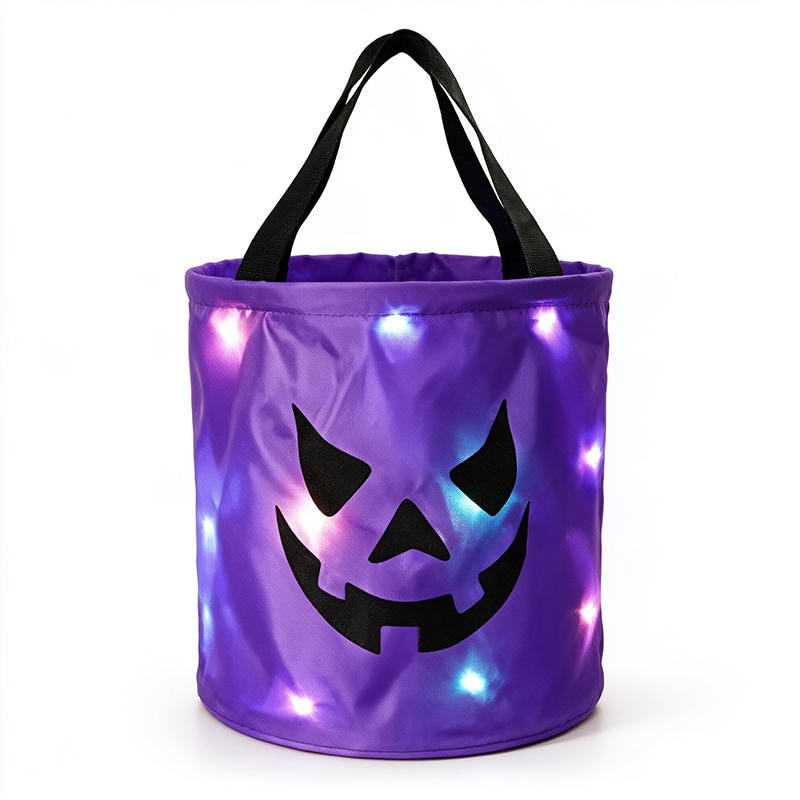 🍬Happy Halloween! LED Light Up Candy Bucket — Only £9.99 Today! 🍬✨