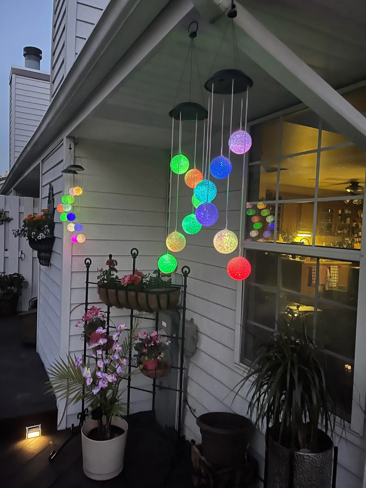 Beautiful when lit up! Not cheesy!