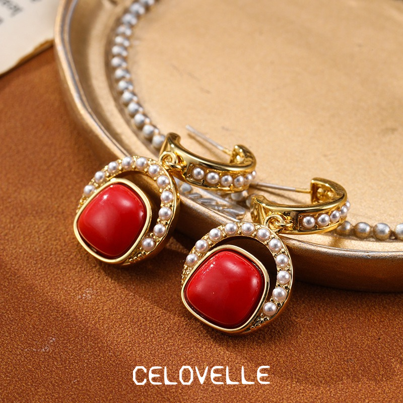 Celeste Nocturne Pearl Drop Earrings product image 4