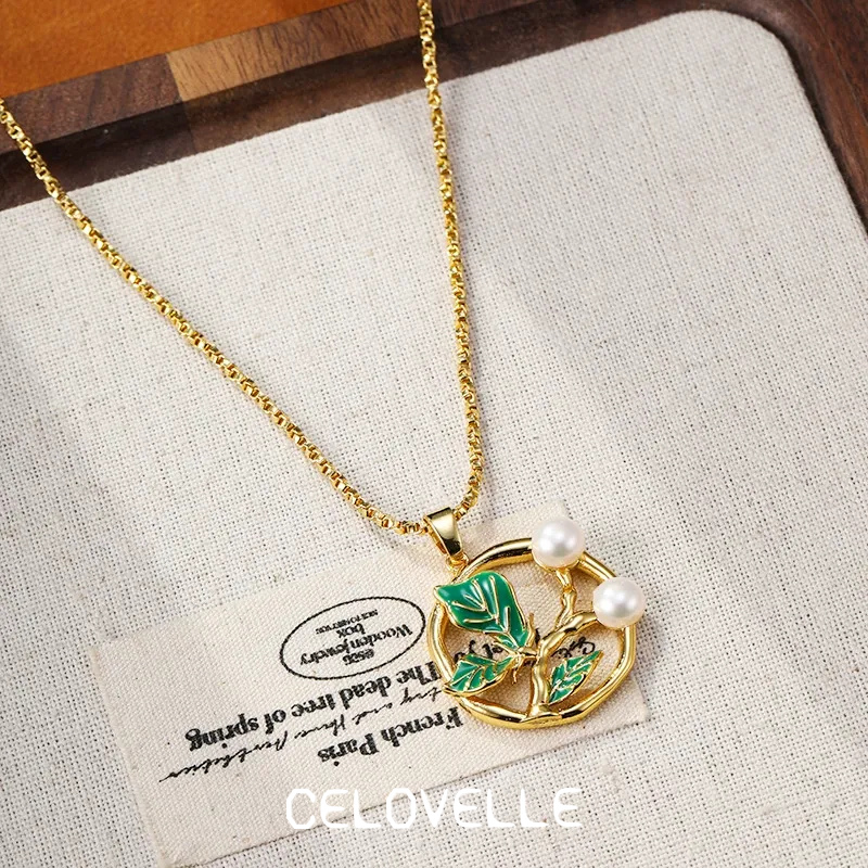Liora Reverie Pearl Leaf Pendant Necklace product image 2
