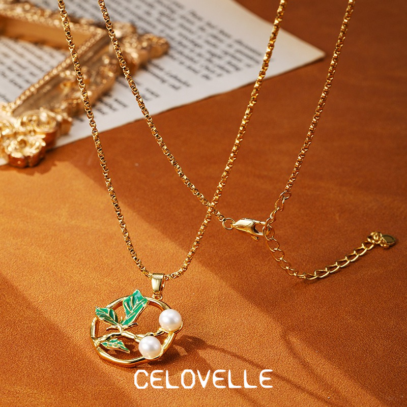 Liora Reverie Pearl Leaf Pendant Necklace product image 5