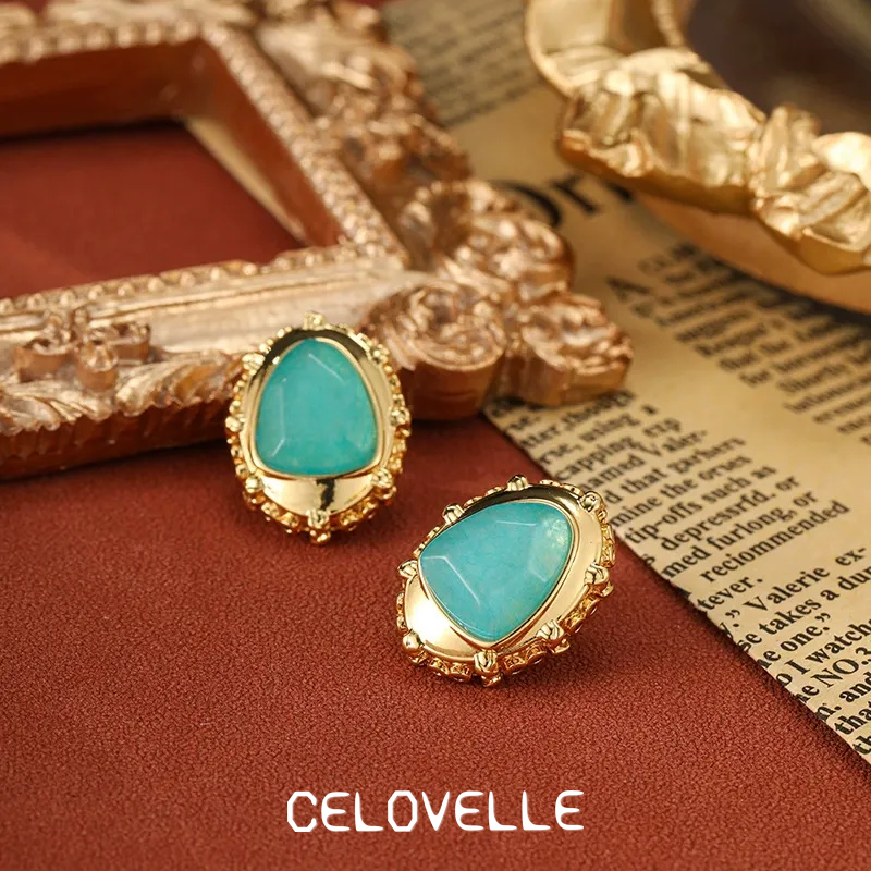 Thalia Gleam Sculptural Stud Earrings product image 2