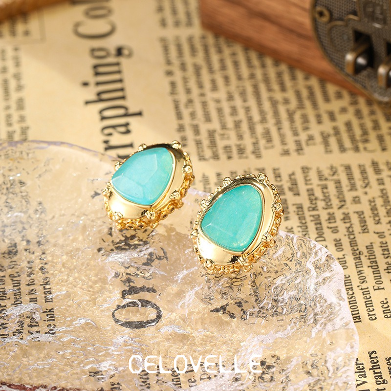 Thalia Gleam Sculptural Stud Earrings product image 4