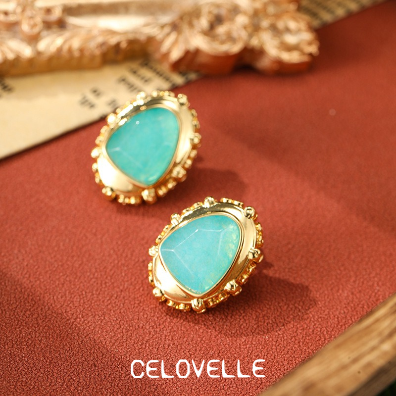 Thalia Gleam Sculptural Stud Earrings product image 5
