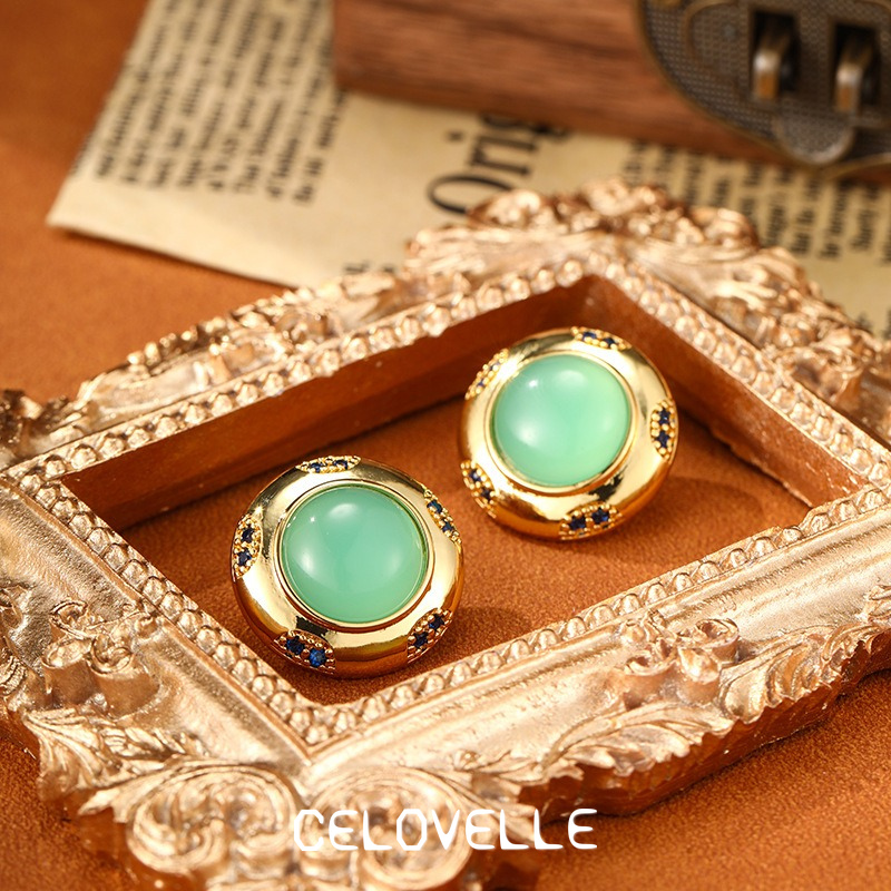 Vesper Petal Sculptural Stud Earrings product image 6