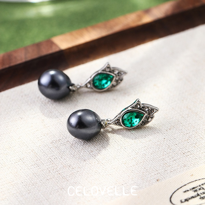 Aurelia Nocturne Pearl Fringe Drop Earrings product image 3
