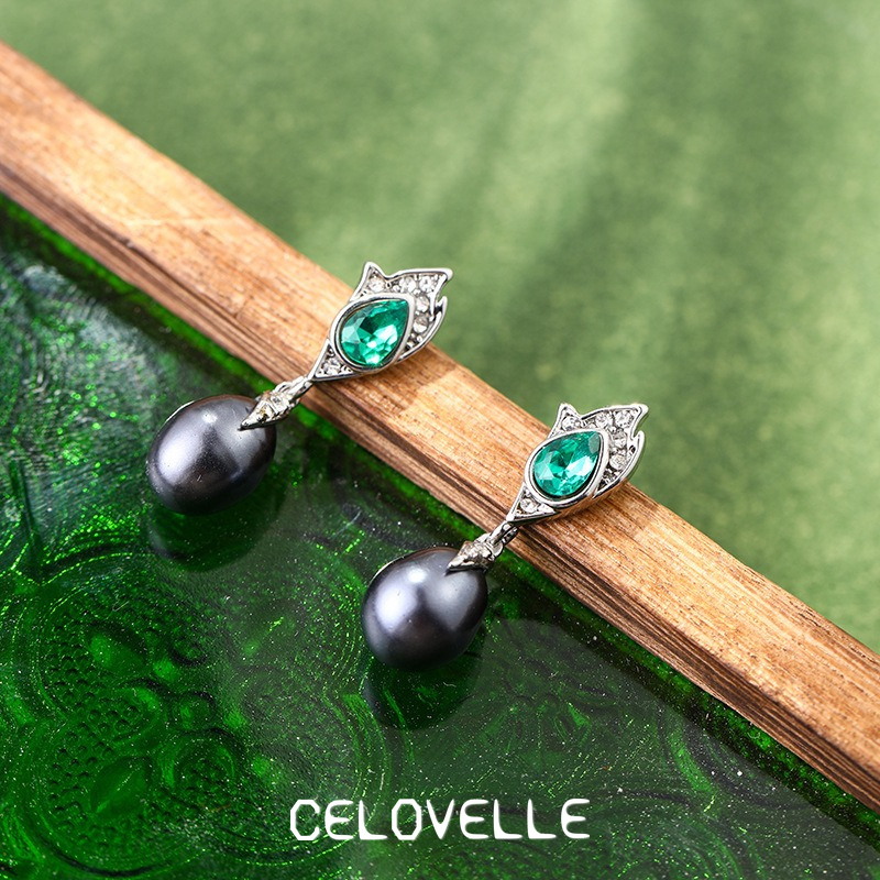 Aurelia Nocturne Pearl Fringe Drop Earrings product image 5