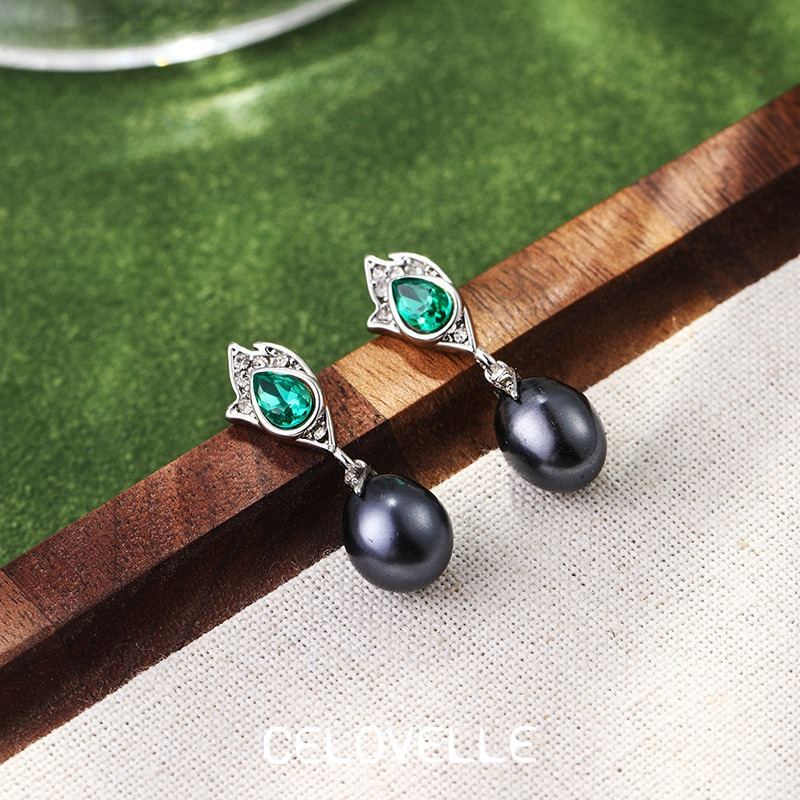 Aurelia Nocturne Pearl Fringe Drop Earrings product image 7