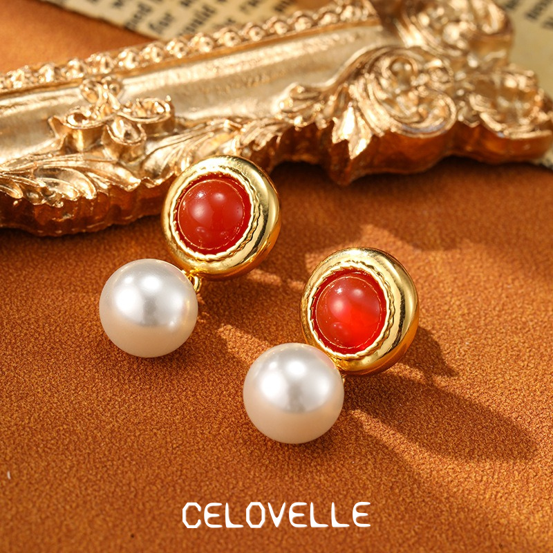 Marielle Nocturne Pearl Garnet-Tone Stud Earrings product image 6