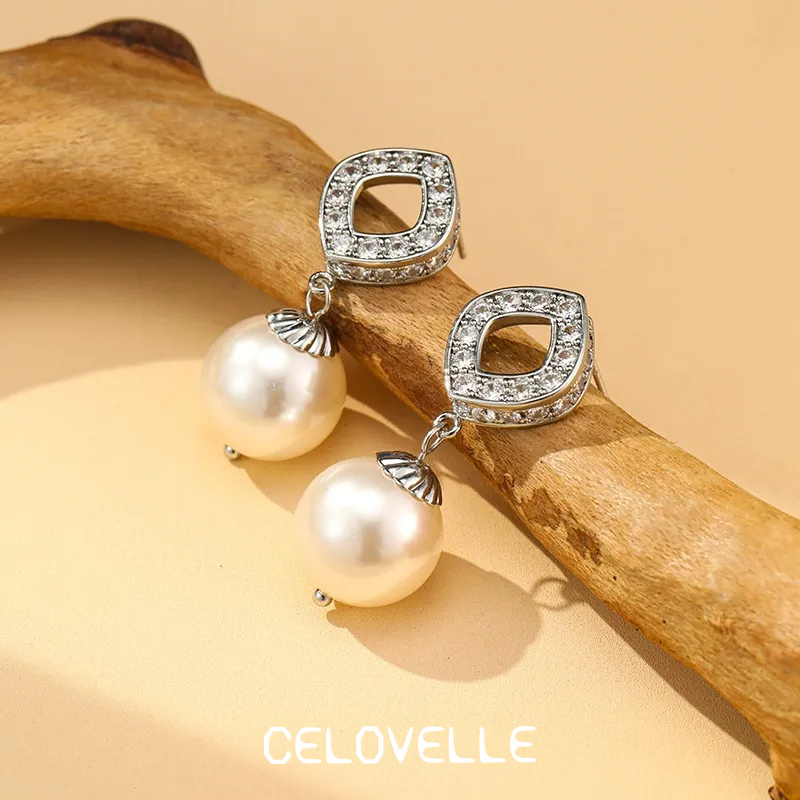 Marielle Reverie Pearl Crystal Stud Earrings product image 3