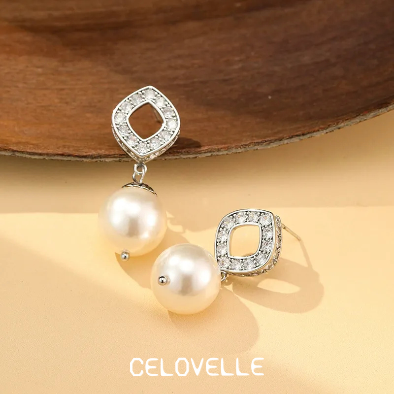 Marielle Reverie Pearl Crystal Stud Earrings product image 4