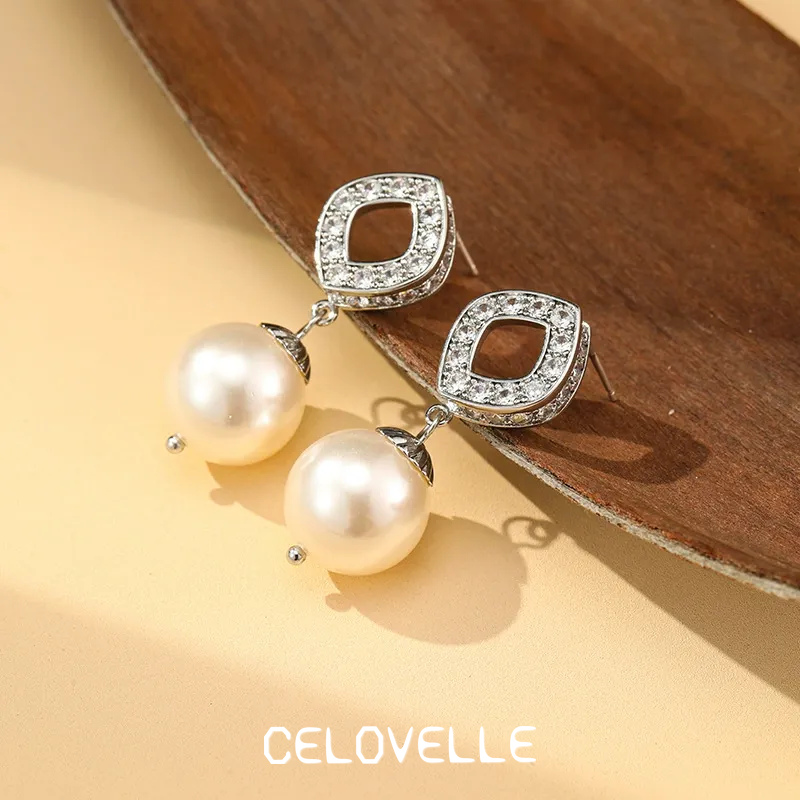 Marielle Reverie Pearl Crystal Stud Earrings product image 5