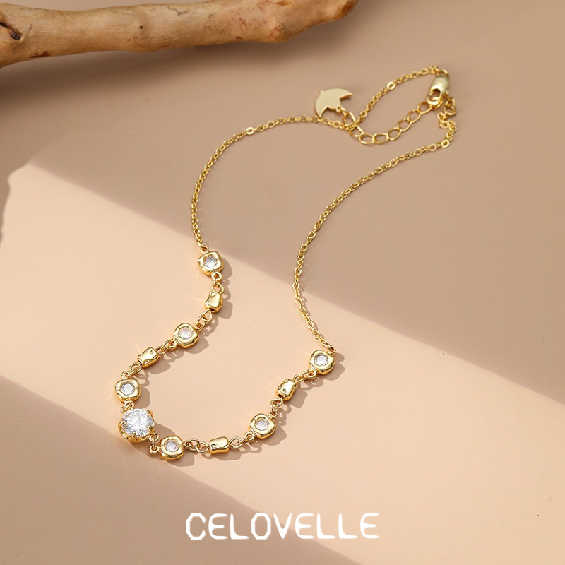 Ophelia Halo Crystal Pendant Necklace product image 4