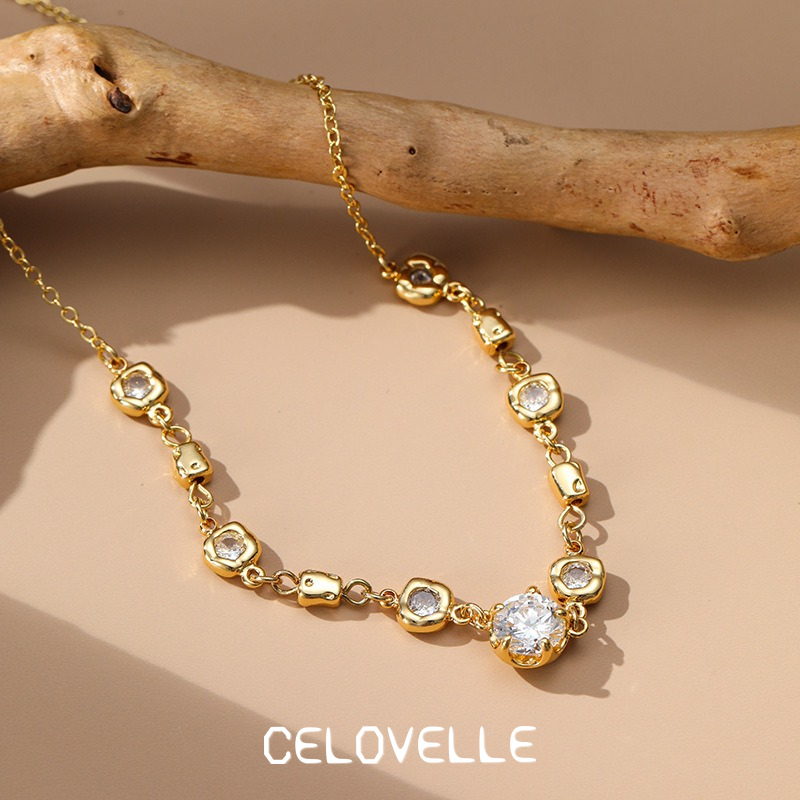 Ophelia Halo Crystal Pendant Necklace product image 8