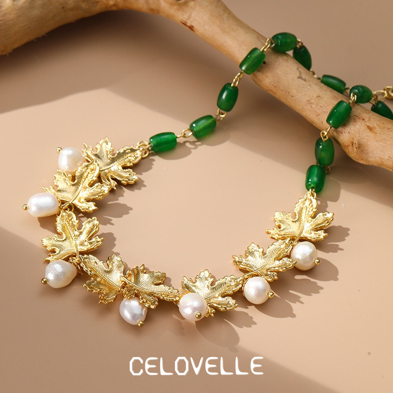 Elara Halo Pearl Pendant Necklace product image 7