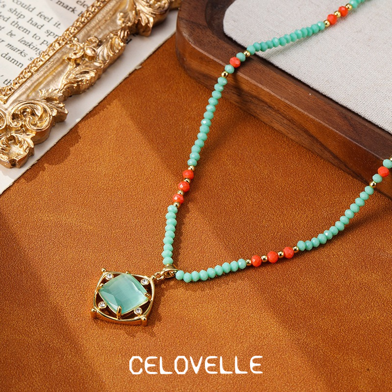 Seraphine Lustre Cat-Eye Pendant Necklace product image 4