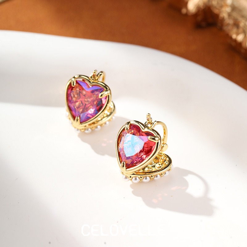 Ophelia Petal Pearl Heart Hoop Earrings product image 4