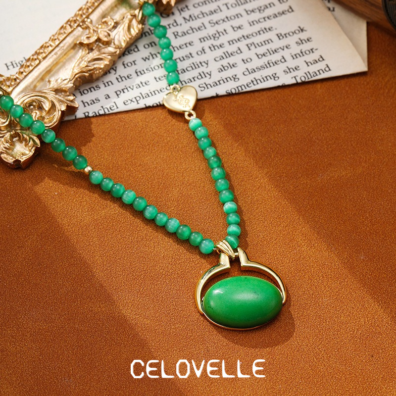 Vesper Halo Cat-Eye Pendant Necklace product image 4