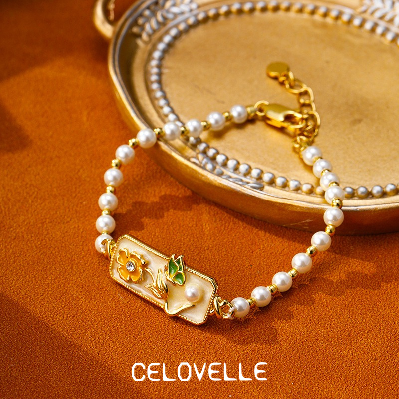 Cressida Nocturne Pearl Butterfly Beaded Bracelet product image 5