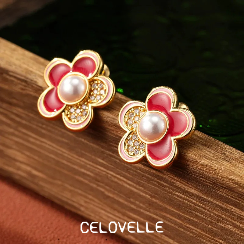 Noelle Lustre Pearl Floral Stud Earrings product image 1
