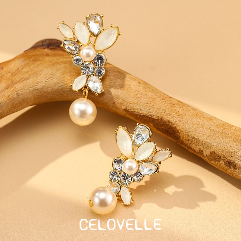 Lucienne Reverie Pearl Drop Earrings product image 3