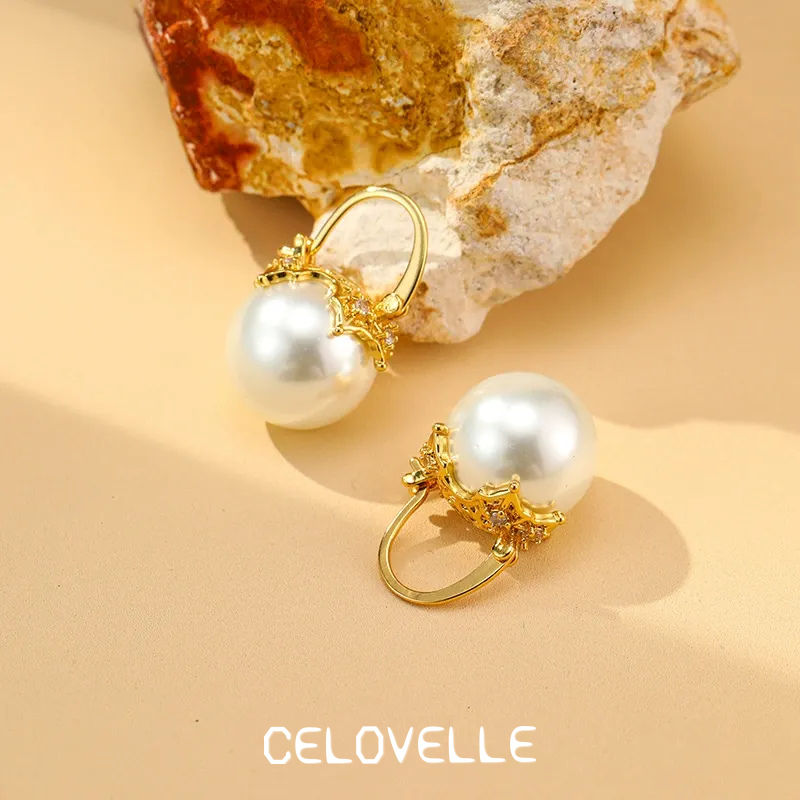 Ophelia Nocturne Pearl Hoop Earrings product image 4