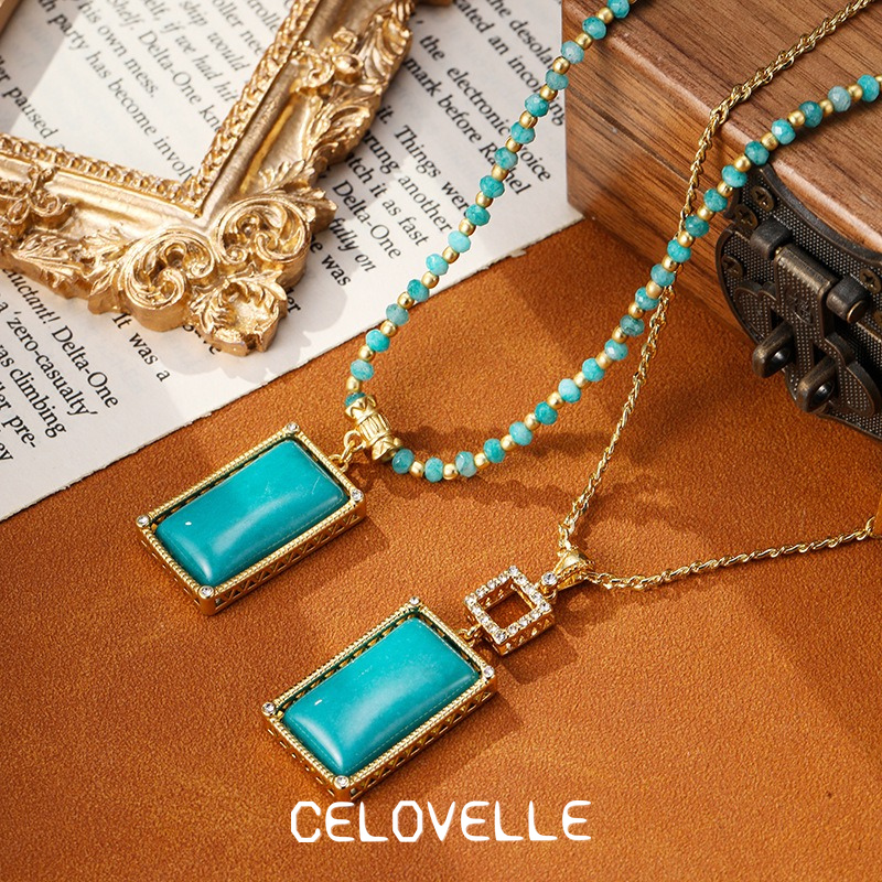 Aurelia Halo Geometric Pendant Necklace product image 2