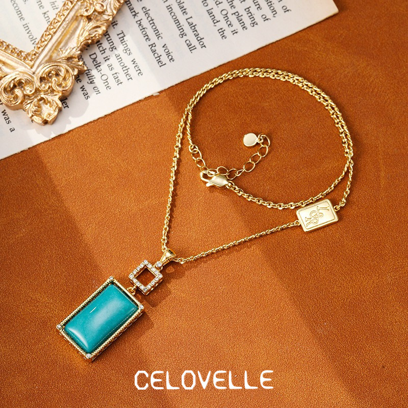 Aurelia Halo Geometric Pendant Necklace product image 5