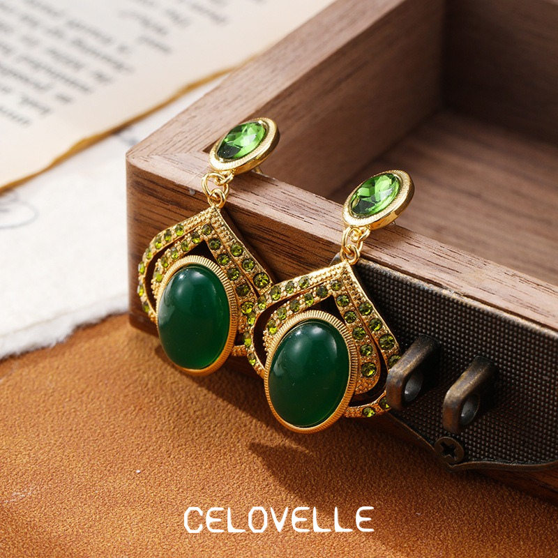 Vesper Muse Heart Drop Earrings product image 7