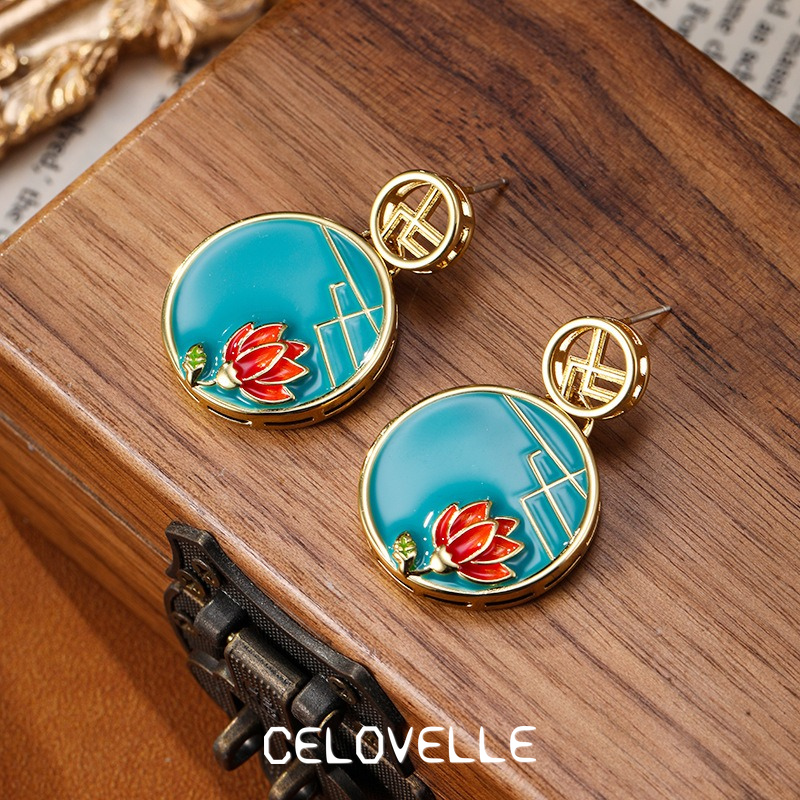 Evadne Lustre Lotus Fringe Stud Earrings product image 7