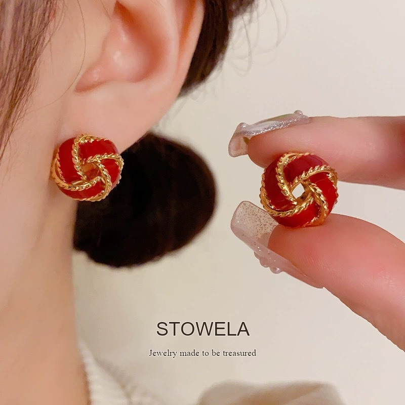 Seren Sculptural Clip-On Earrings — Edition 53 product image 2