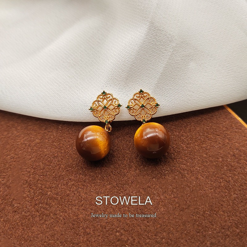 Noelle Tiger-Eye Inspired Clip-On Drop Earrings product image 3