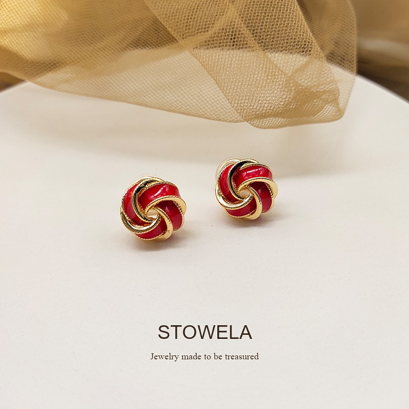 Seren Sculptural Clip-On Earrings — Edition 53 product image 3
