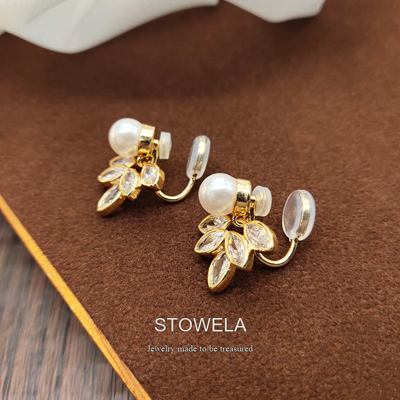 Celeste Leaf Crystal Clip-On Earrings product image 4