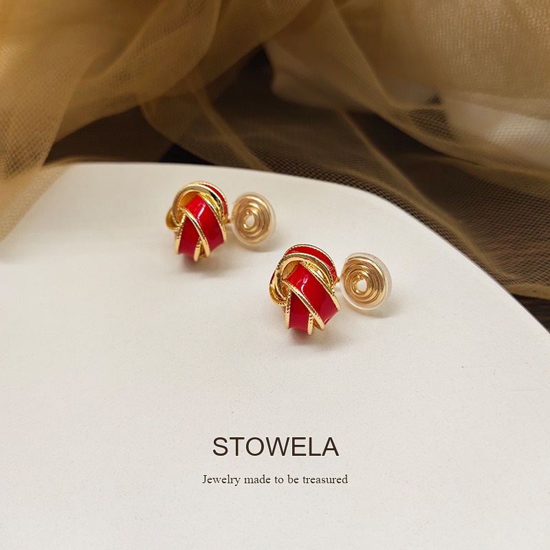 Seren Sculptural Clip-On Earrings — Edition 53 product image 6