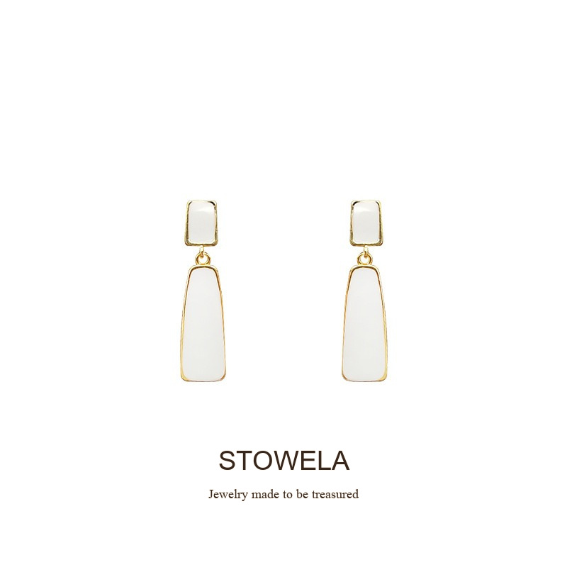 Élan Geometric Clip-On Drop Earrings product image 7