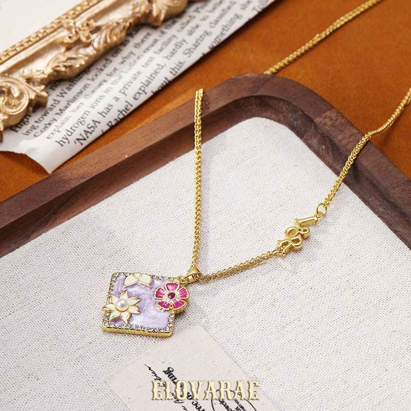 Seraphine Reverie Floral Multicolor Pendant Necklace product image 1