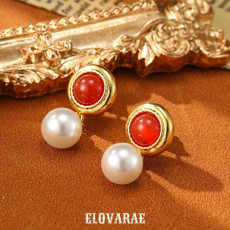 Marielle Nocturne Pearl Garnet-Tone Stud Earrings product image 1