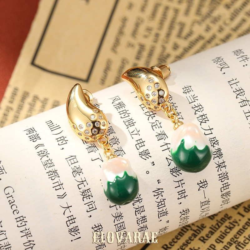 Seraphine Petal Pearl Teardrop Drop Earrings product image 1