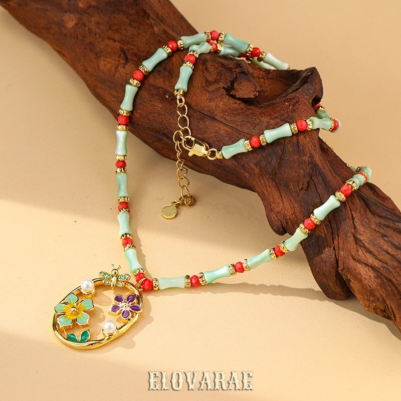 Rosalie Muse Floral Shell Pendant Necklace product image 2