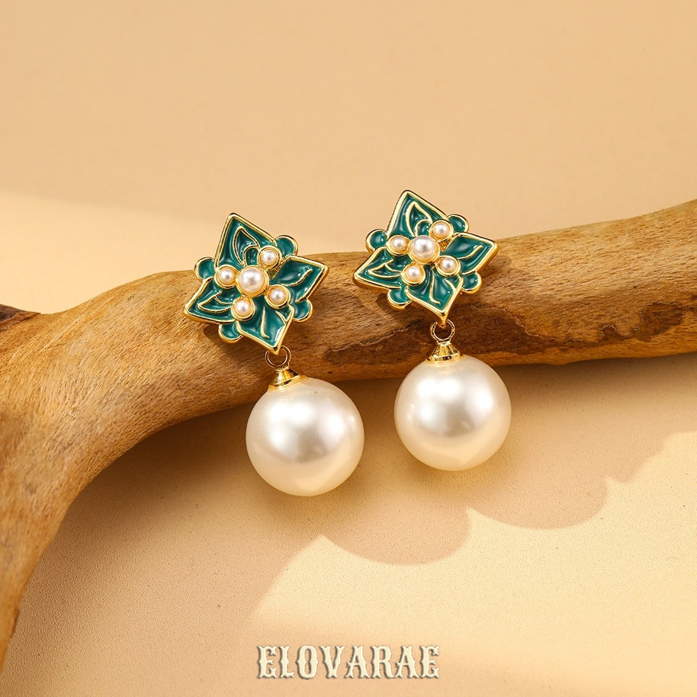 Liora Halo Pearl Floral Drop Earrings product image 2
