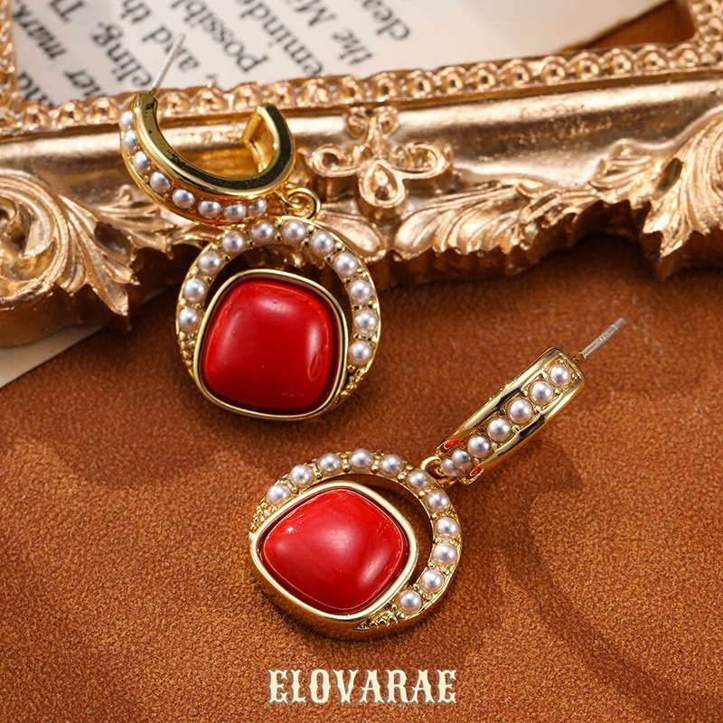 Celeste Nocturne Pearl Drop Earrings product image 2