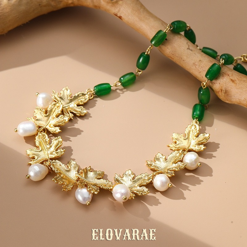 Elara Halo Pearl Pendant Necklace product image 4