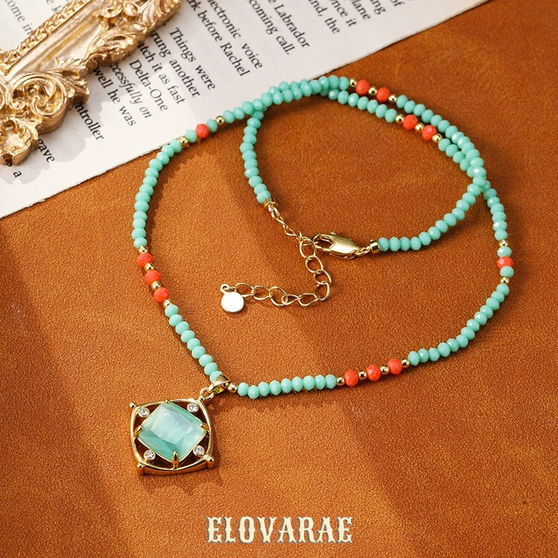 Seraphine Lustre Cat-Eye Pendant Necklace product image 3