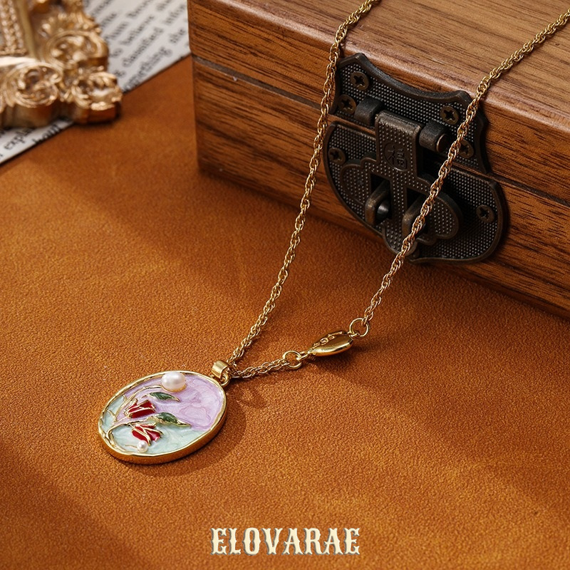 Cressida Lustre Pearl Pendant Necklace product image 3