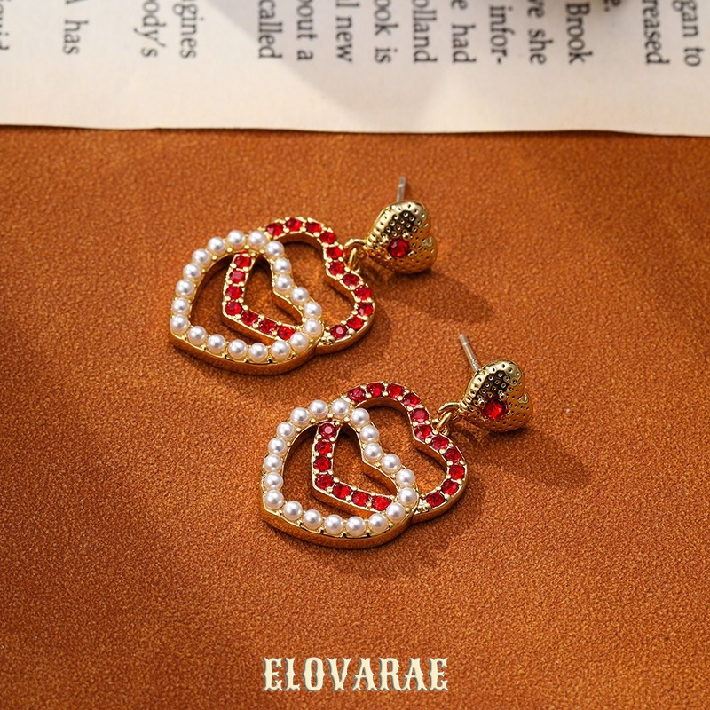 Valentina Bloom Pearl Heart Stud Earrings product image 4