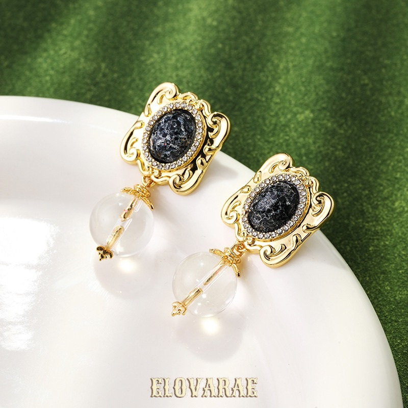Seraphine Muse Sculptural Stud Earrings product image 4