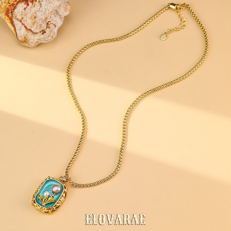 Celeste Halo Pearl Floral Pendant Necklace product image 4