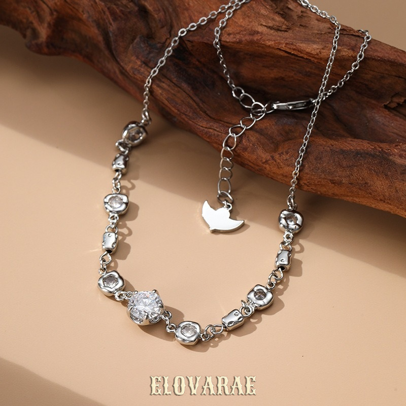 Ophelia Halo Crystal Pendant Necklace product image 5