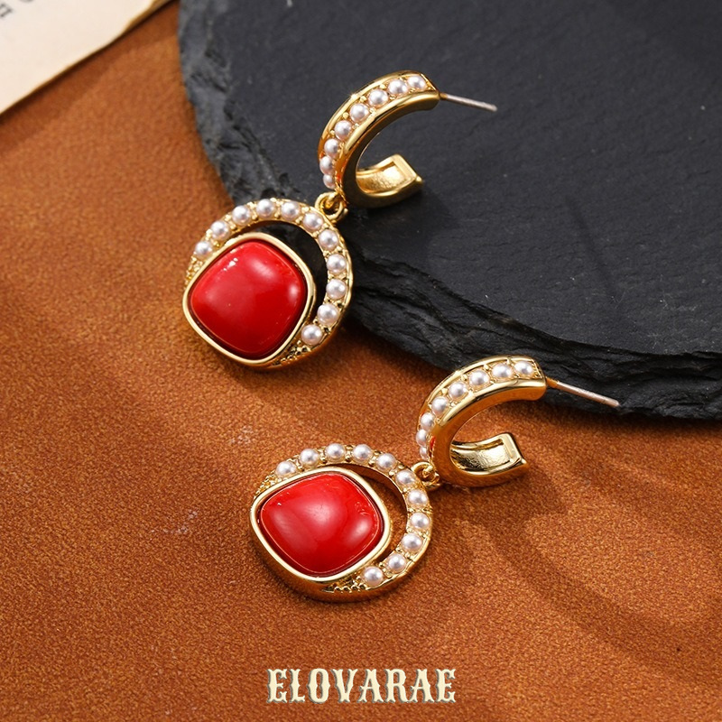 Celeste Nocturne Pearl Drop Earrings product image 4